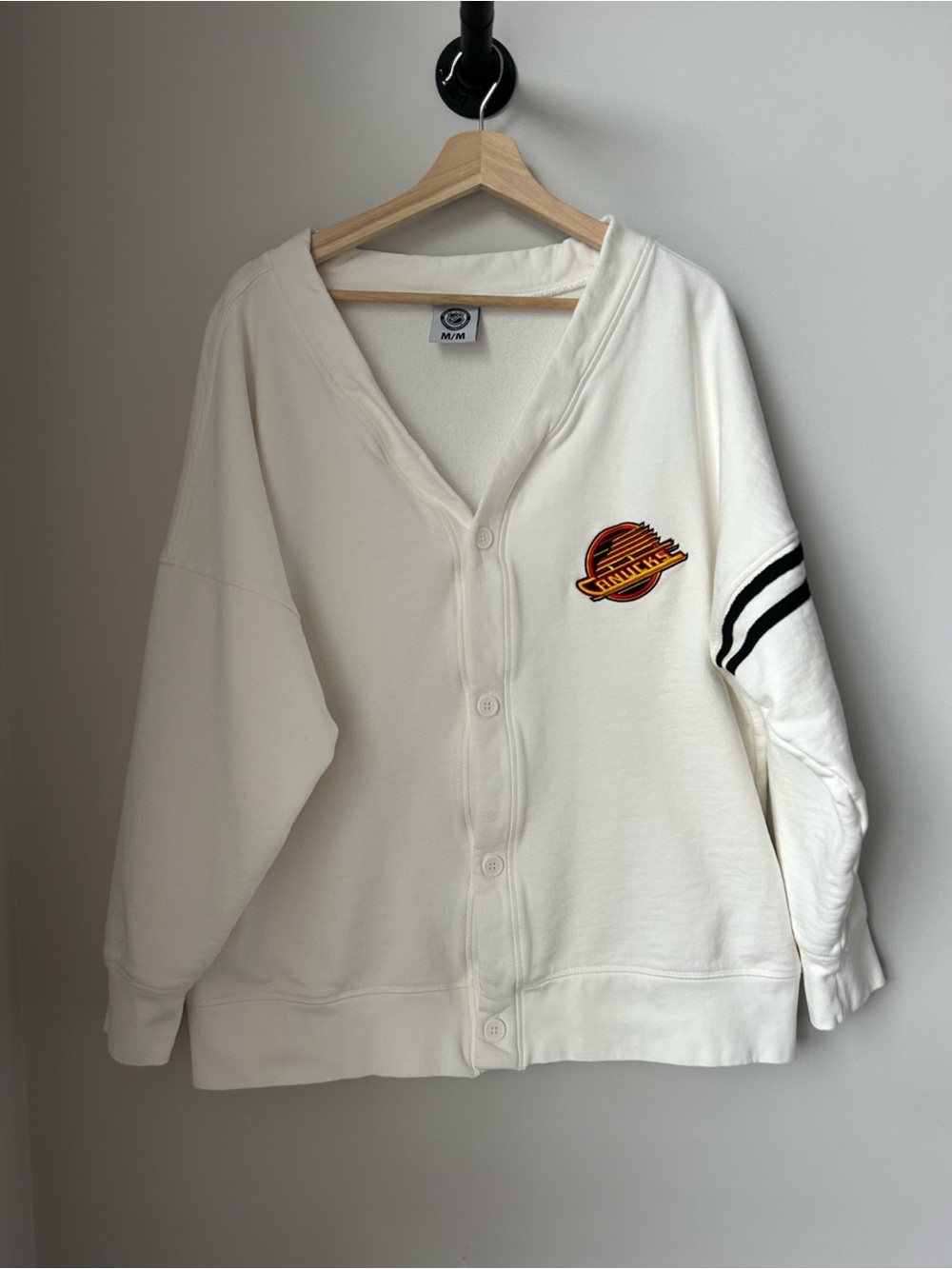 Canucks Off white Button-Front Cardigan